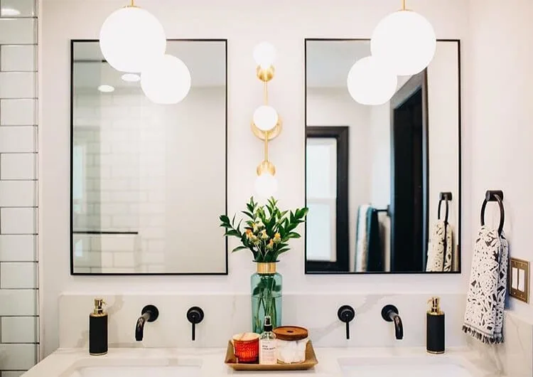 Modern Bathroom Pendant Lighting Ideas, How To Hang Pendant Lights Over Bathroom Vanity